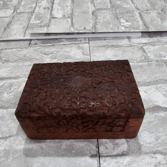 Wooden Felt Lined Jewelry Box Carved Floral Boho Decor Keepsake Box - Picture 1 of 12